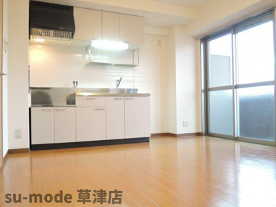 【居間・リビング】 | HAT'S | 使いやすいリビングです