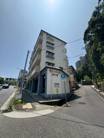 サニーパレス白川台の駐車場|駐車場です