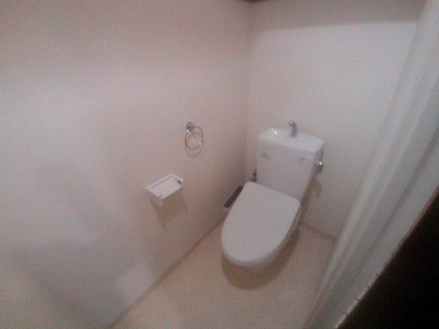 YKハイツ西明石Ⅱのトイレ