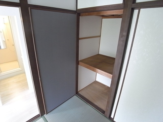 パークハイツ青谷の収納