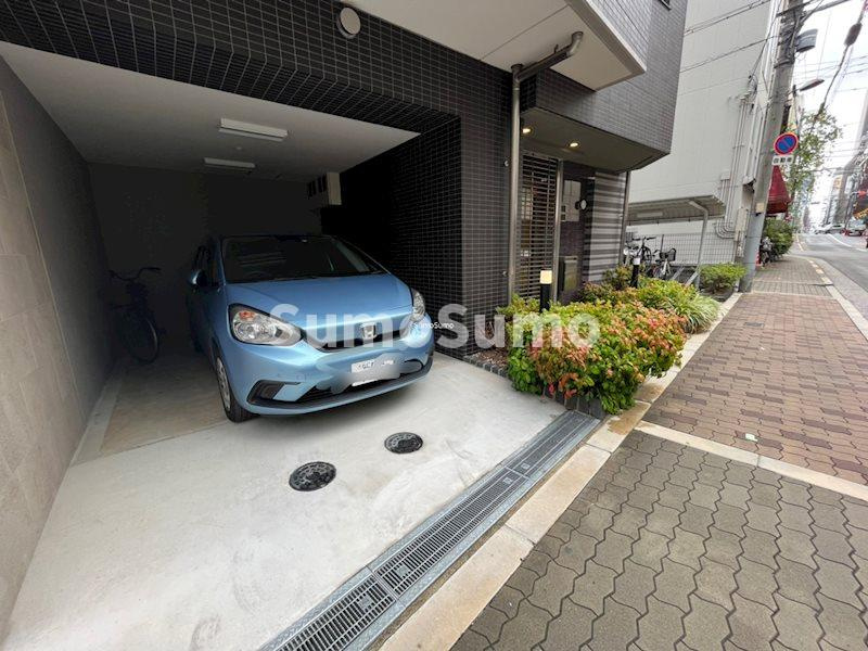 コージーコート釣鐘の駐車場