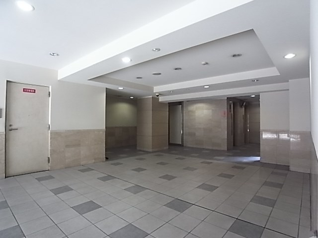 グレンパーク兵庫駅前の外観