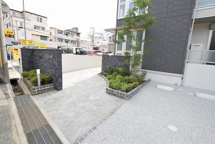 グレイスコート住吉本町の外観