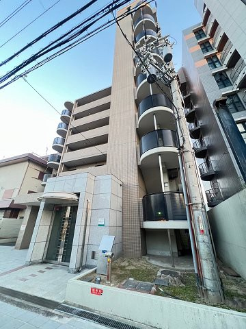 グレイスケヤムラの外観