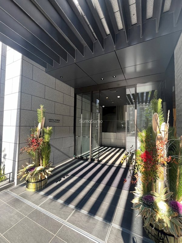クレヴィアタワー御堂筋本町のエントランス|落ち着いたエントランスです