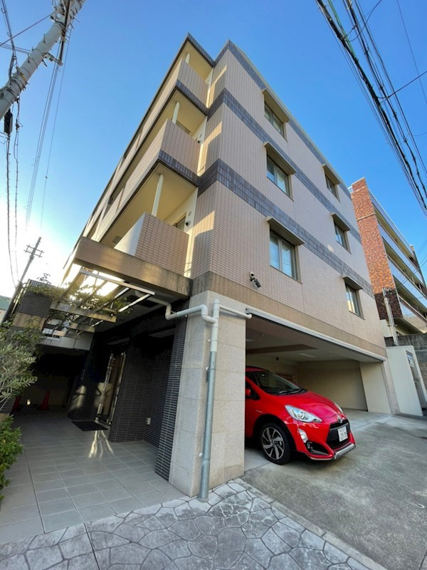 コートサニーヒル赤坂の外観