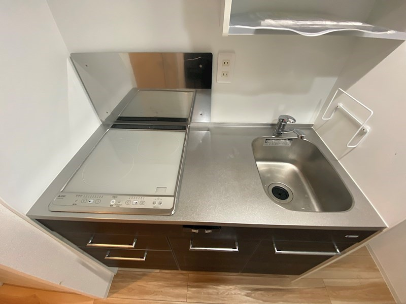 セレニテ神戸元町クレアのキッチン