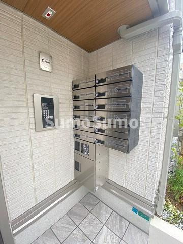 セレーノ南甲子園の外観