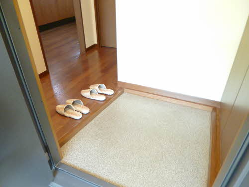 ノーズヴィラ一番館の玄関|※同タイプの部屋写真です