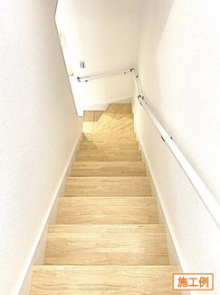 【内観：施工例】 | 町田市大蔵町　 新築住宅　全6棟（1号棟） | 同施工会社施工例（階段）