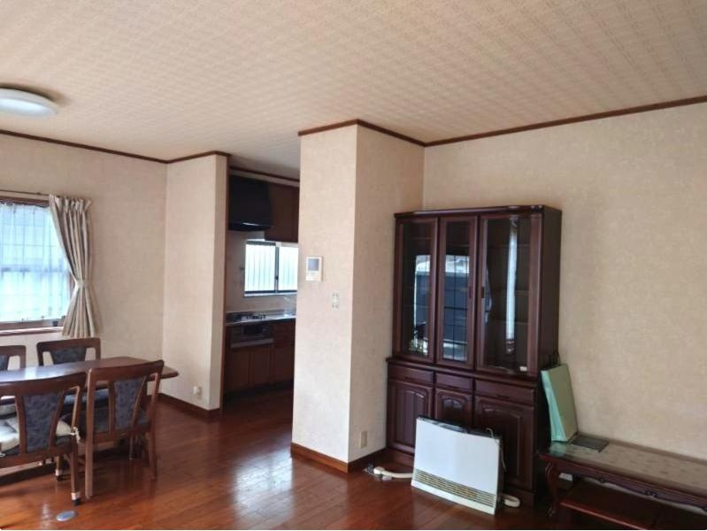 いわき市中央台鹿島1丁目　中古戸建の居間・リビング