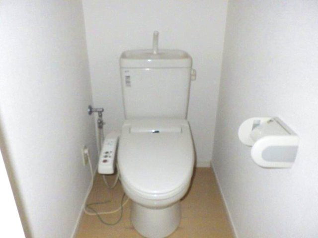 コルトーナ壱番館のトイレ|落ち着いたトイレです