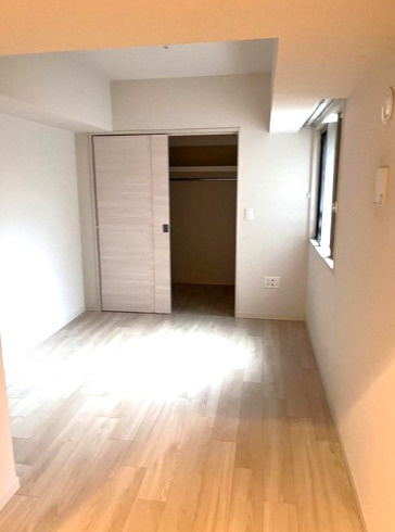 ◆ＬＤＫ広々２０帖以上の角住戸◆３沿線利用可◆ペット飼育可能（規約有）◆プレミスト京都烏丸御池２番館の洋室|洋室