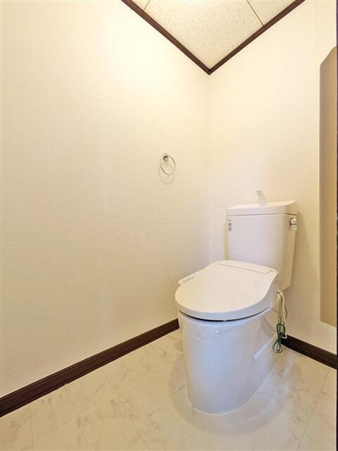 フォーブル平尾Ｂ棟のトイレ