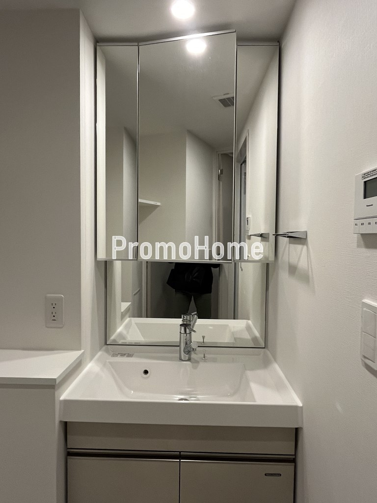 アーバネックス浅草橋Frontのエントランス