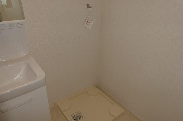 エテルナナリッシュⅡのその他|洗濯機置き場