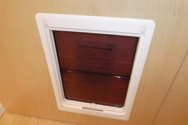 エテルナナリッシュⅡの設備|ペット用くぐり戸