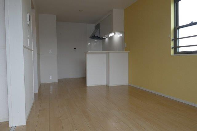 エテルナナリッシュⅡの居間・リビング