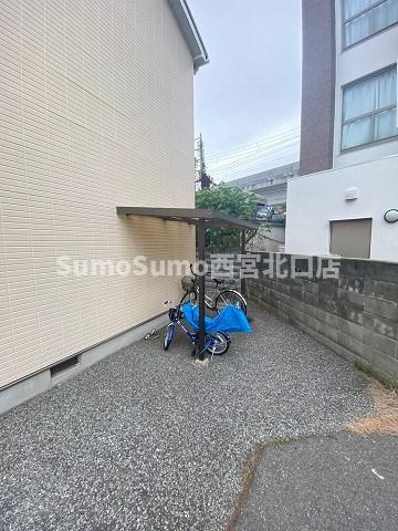 コーポラスベルの外観