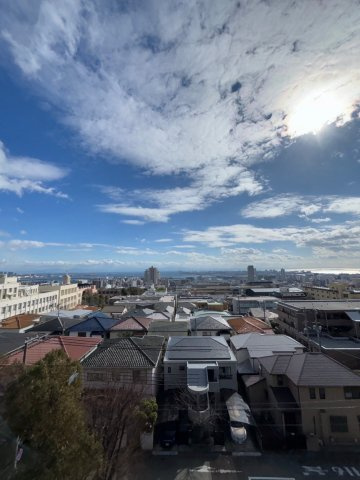 コープ野村青谷の展望