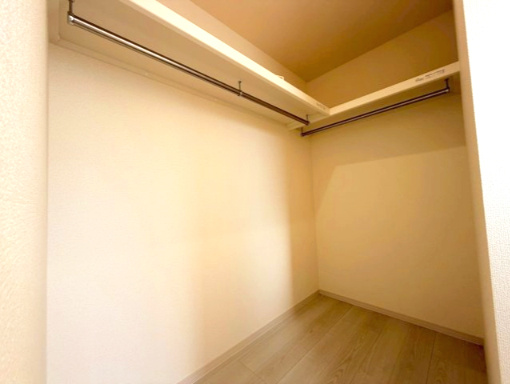 岸和田市池尻町3期全2棟リーブルガーデン　2号棟の収納