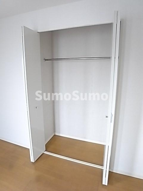 サーティ福弥の収納