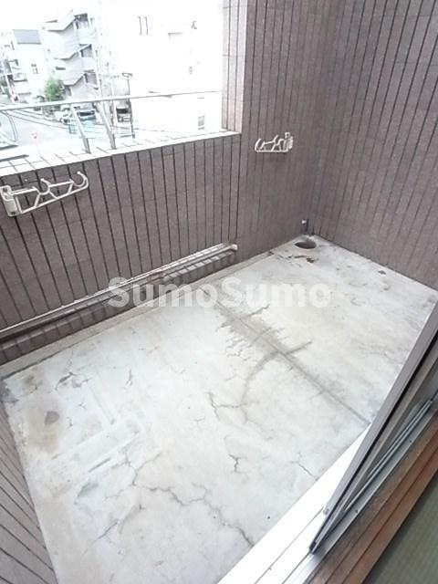 サーティ福弥のバルコニー