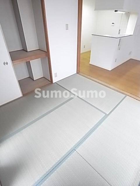 サーティ福弥の和室