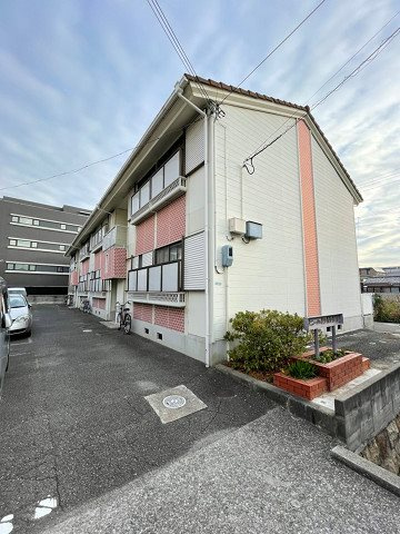 サニーハイツ東甲子園の外観