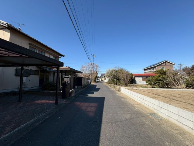 リーブルガーデン　江南市鹿子島町第三　全1区画分譲の前面道路含む現地写真|「現地（2026年1月31日）撮影」　　
■前面道路　
■ヤマダ不動産　株式会社リライフ