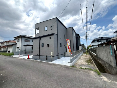 【外観】 | 新築戸建　余戸東2丁目