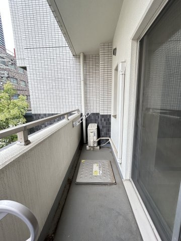 サニーハウス南堀江のバルコニー