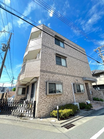 サニーパレス（津門綾羽町）の外観