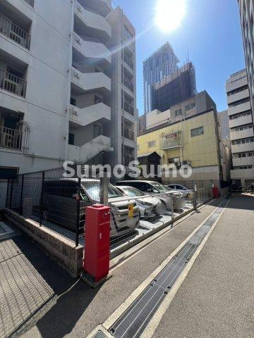 なんばソラニワの駐車場