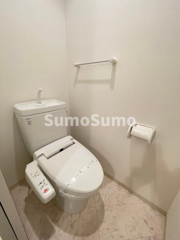 コスモリード谷町六丁目（旧 ドゥーエ谷町）のトイレ