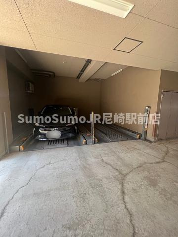 サムティ大阪WESTグランジール の駐車場|駐車場があります