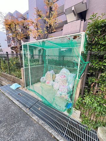 コンフォール武庫川の外観