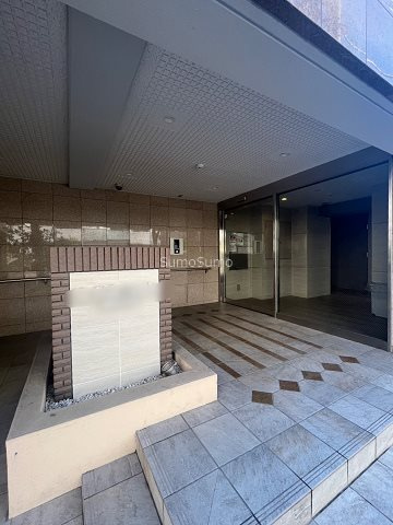 ノーサイド立葉のエントランス|ゆとりのあるエントランスです