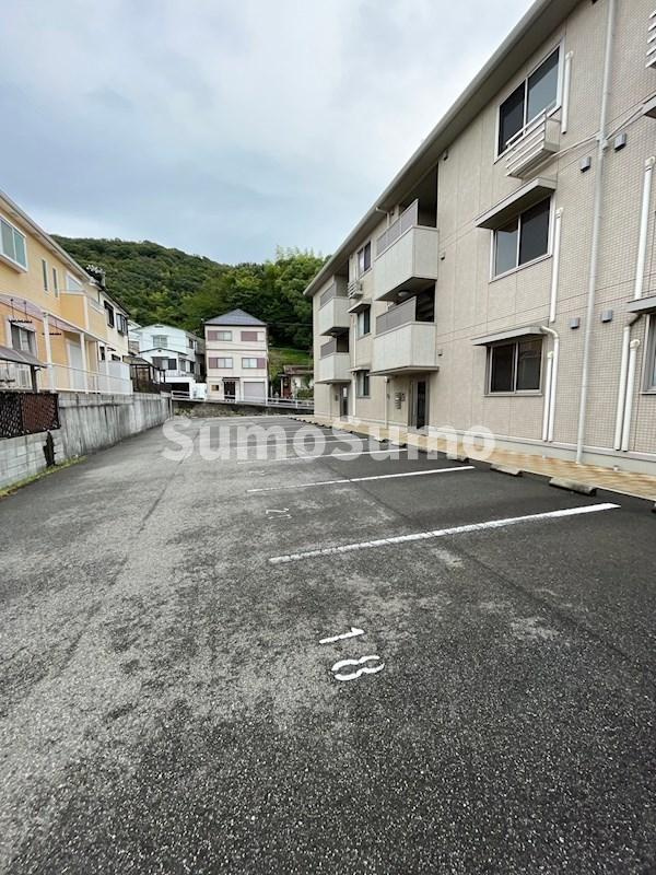 サニープレイス塩屋台の駐車場|駐車スペースもあります