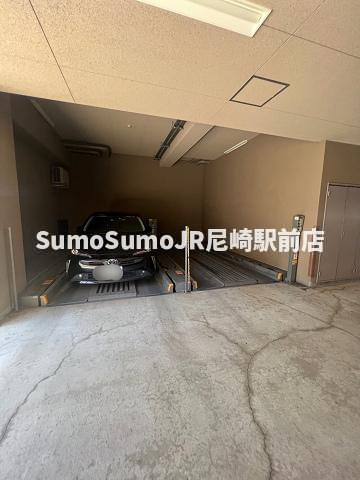 サムティ大阪WESTグランジール の駐車場|カースペースがあります
