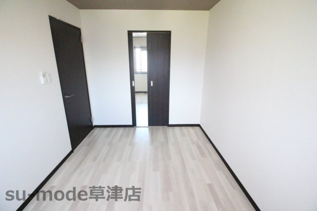 【寝室】 | ハートフルマンション新左衛門 | ゆとりの広さです