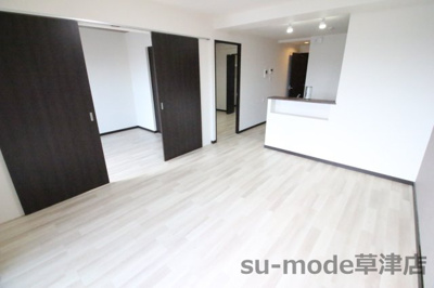 【居間・リビング】 | ハートフルマンション新左衛門 | 使いやすいリビングです