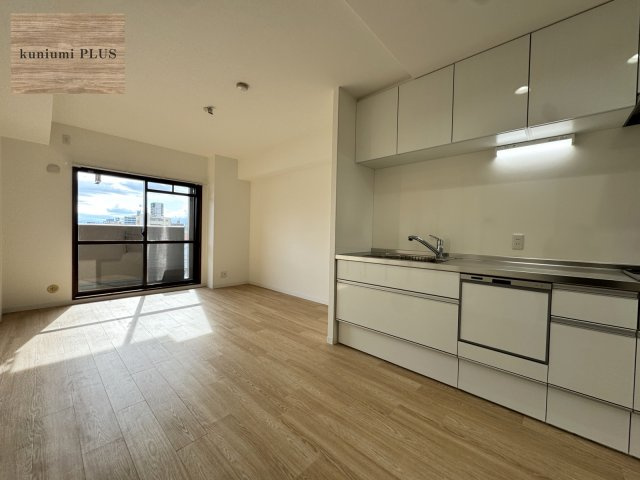 ライオンズマンション城東緑橋の居間・リビング