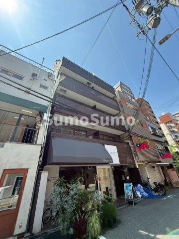 大阪市西区北堀江１丁目の賃貸マンションの外観
