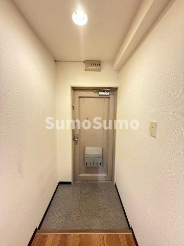 大阪市西区北堀江１丁目の賃貸マンションの玄関