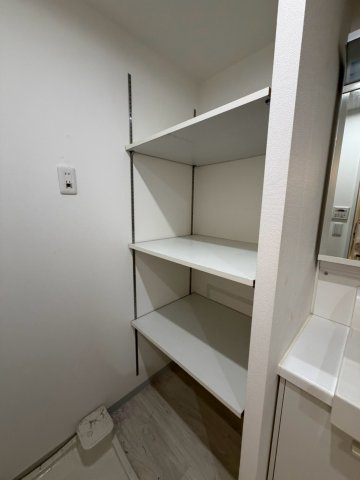 サニープレイス西芦屋　2号館の収納