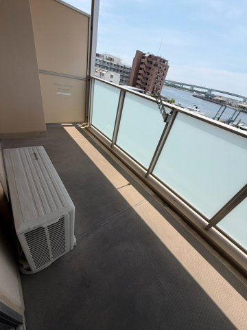 サニープレイス西芦屋　2号館のバルコニー