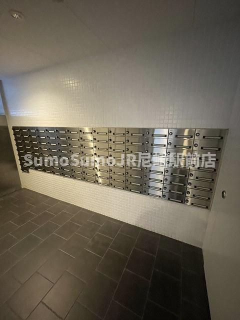 デュオン新大阪レジデンスの外観|おしゃれな外観です