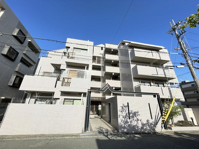 コスモ南武庫之荘の外観