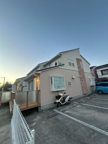 コンフォート吉田の駐車場